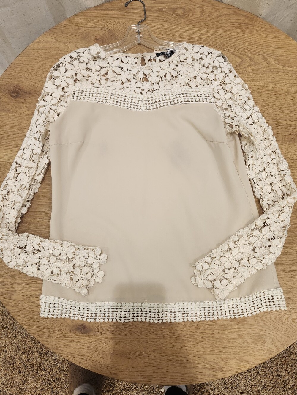 Crochet Floral Sleeve Long-Sleeve Blouse - Cream Sizs Small